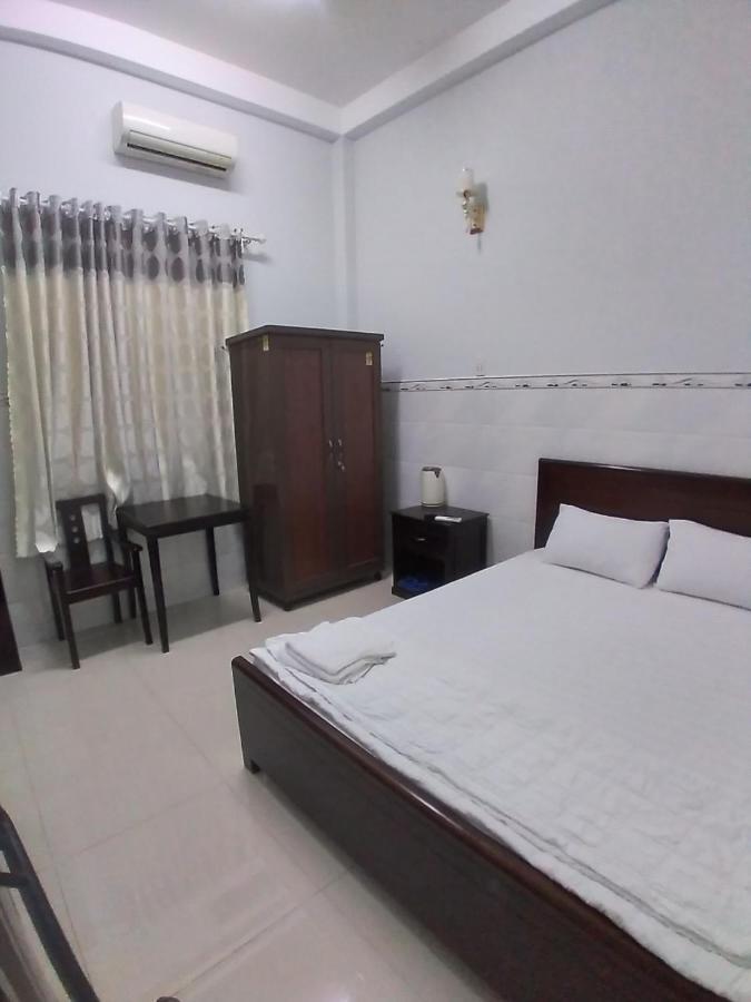 Khách Sạn Phước Hưng 1 Vĩnh Long Esterno foto