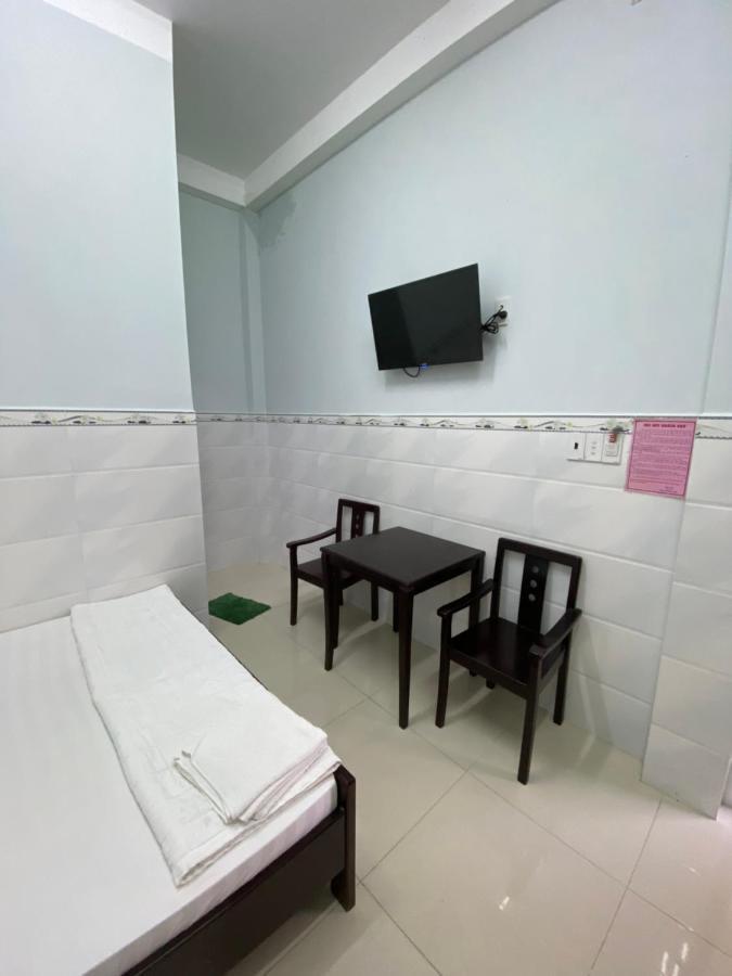 Khách Sạn Phước Hưng 1 Vĩnh Long Esterno foto
